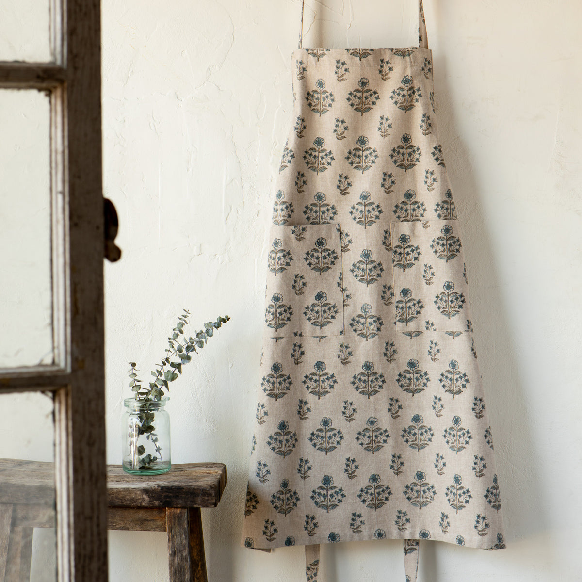 Salvia Block Print Apron – Country Treasures