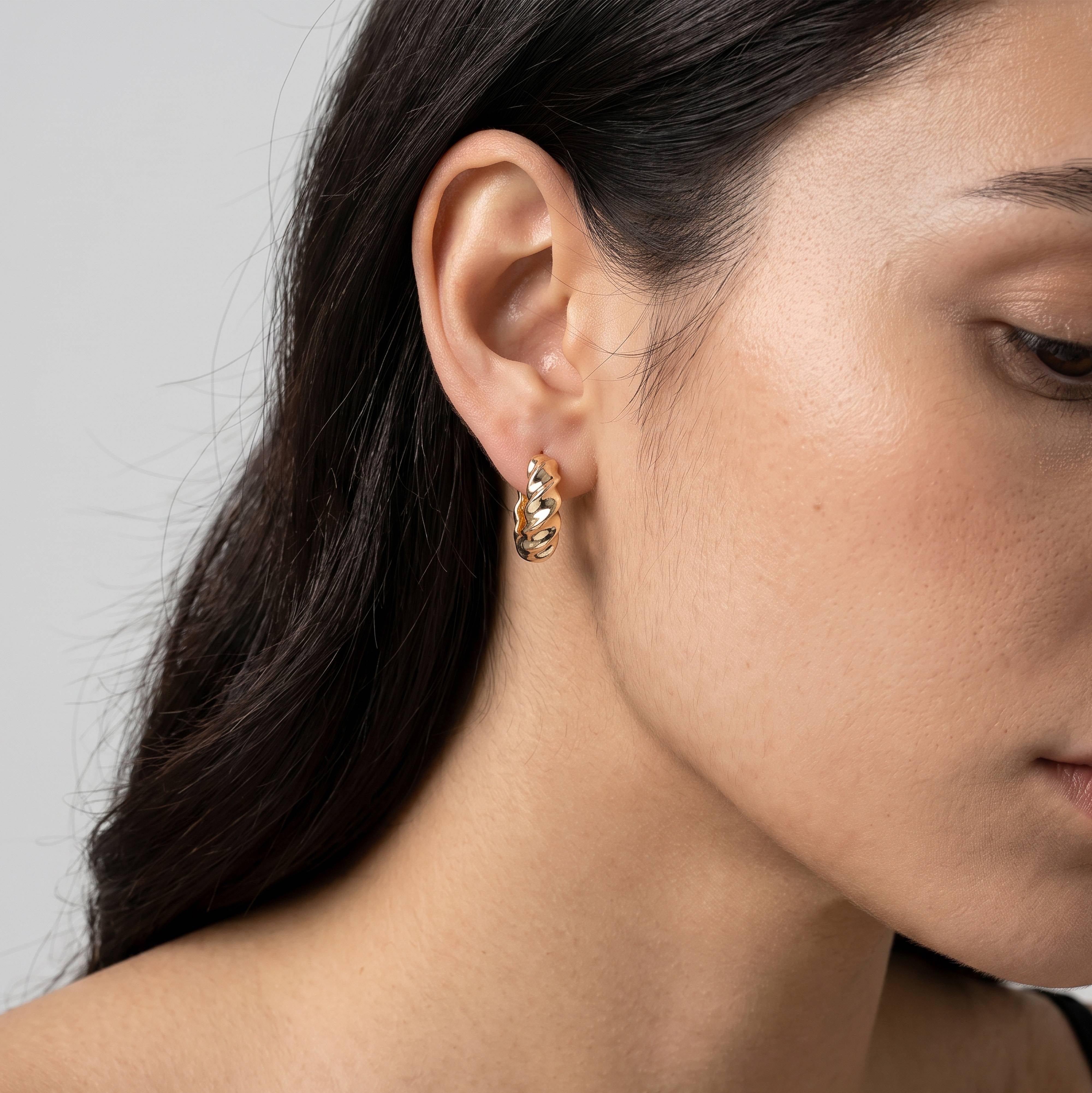 Premium Gold Plated 17.5mm Twisted Rope Huggie Earrings