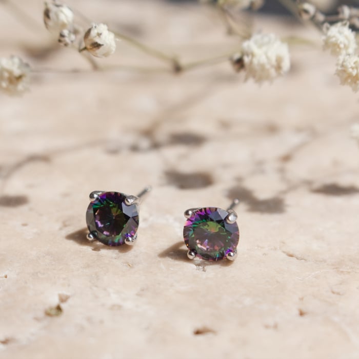 Sterling Silver Basket Set 6mm Mystic Topaz Stud Black/White