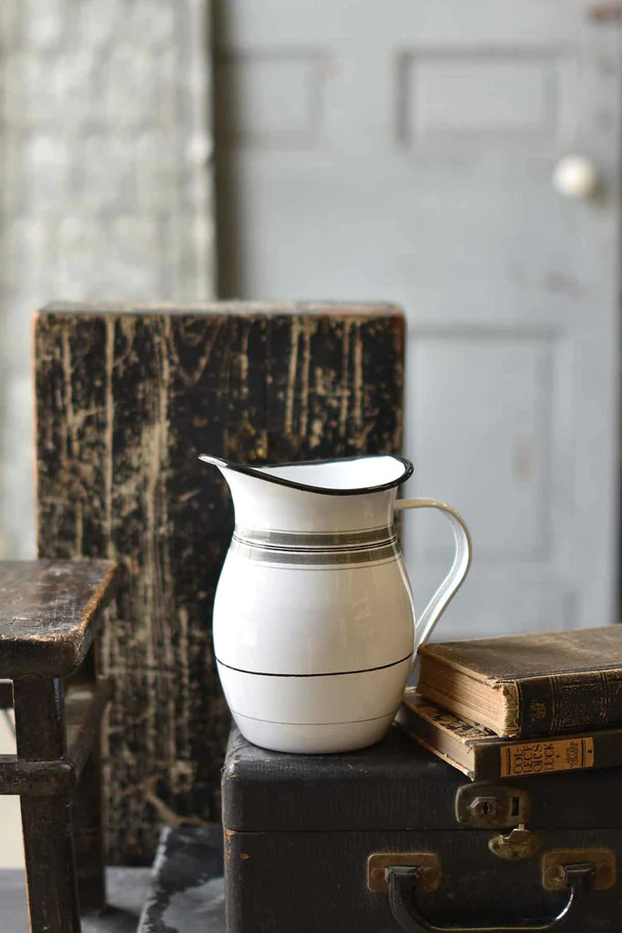 7.5" Southern Stripes Pitcher